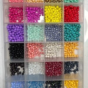 24-Color Seed Bead Jewelry Kit